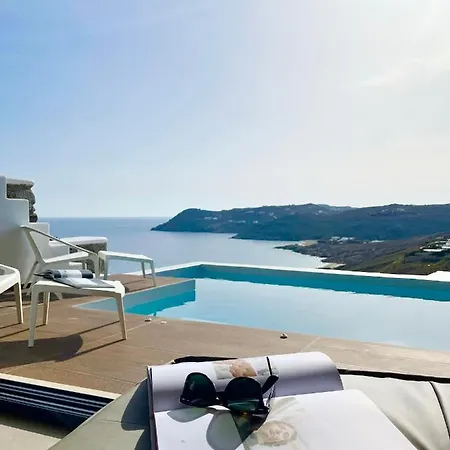 Luxury House With Private Pool At Elia Vakantiehuis *